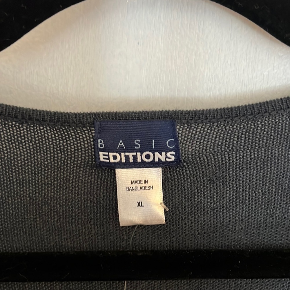 Open front light weight cardigan - Size XL